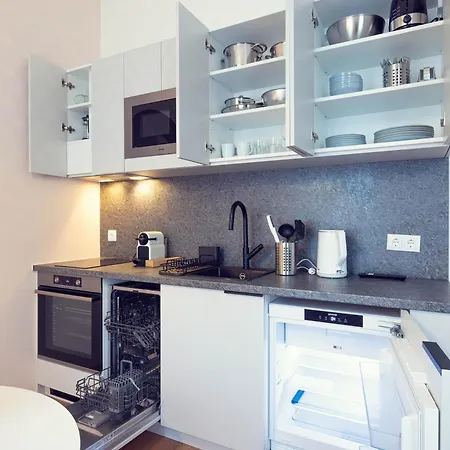 Leonart Living 24 Apartman